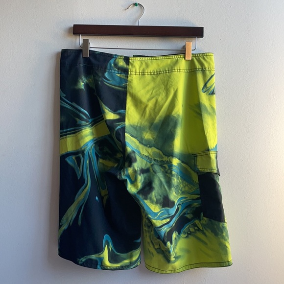 Neon Hurley Swim Shorts Size 34 Unlined - Picture 3 of 6